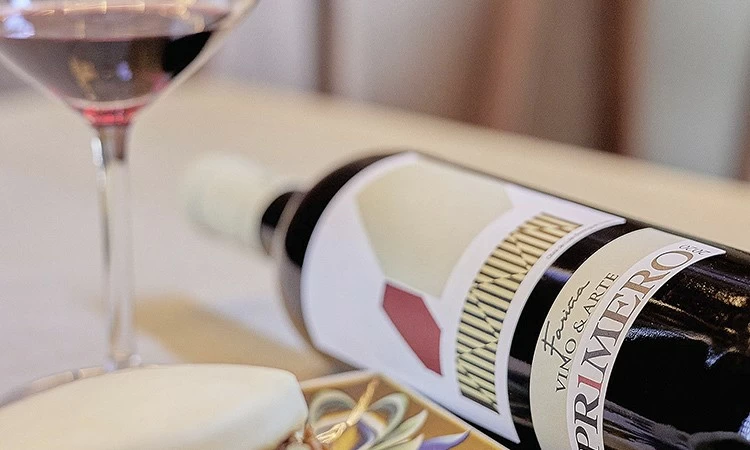 Primero 2020 de Fariña, mejor vino tinto de 2020 de España por la AEPEV